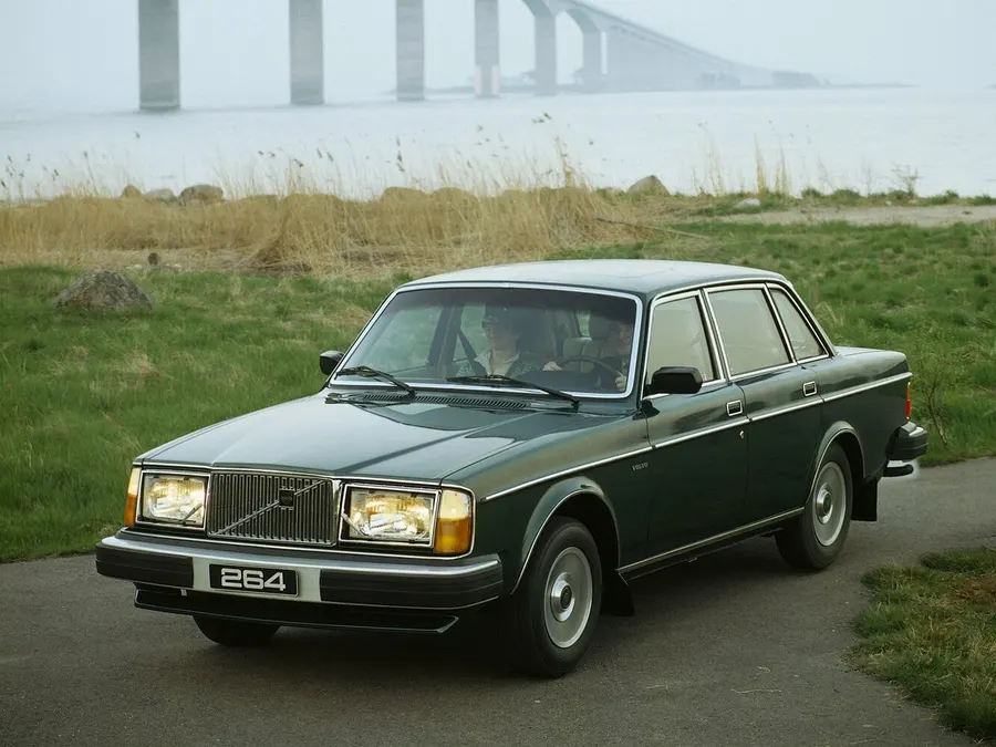 Volvo 260 Series — фото модели