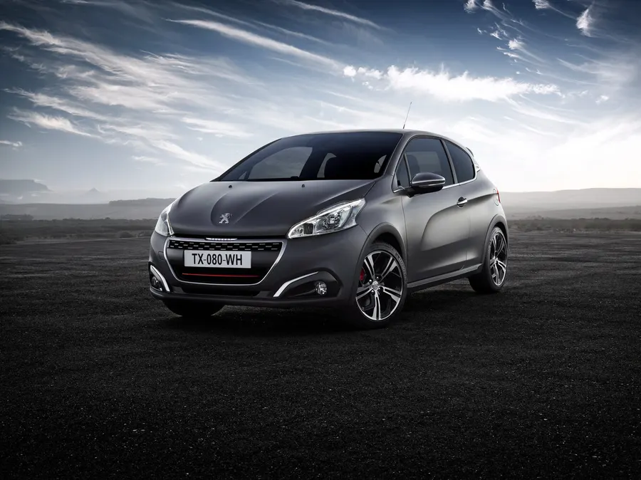 Peugeot 208 GTi — фото модели