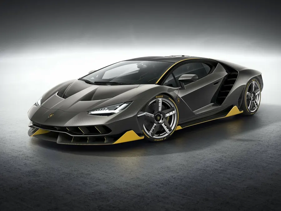 Lamborghini Centenario — фото модели