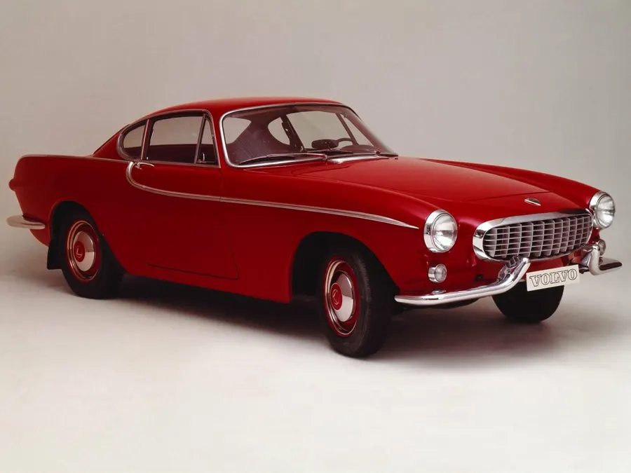Volvo P1800 — фото модели