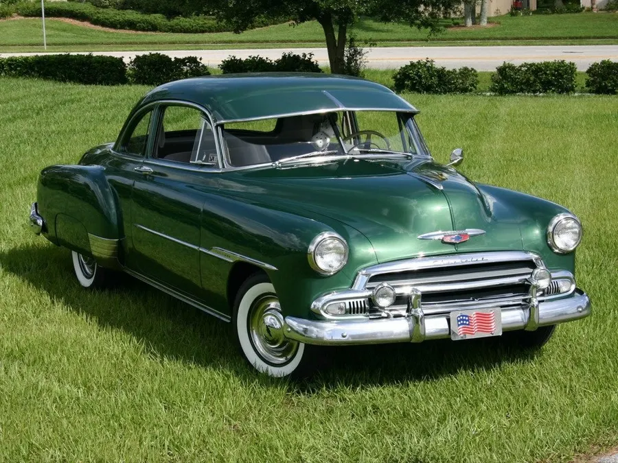 Chevrolet Deluxe — фото модели