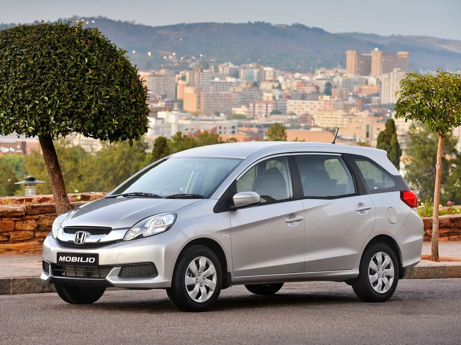 Honda Mobilio — фото модели