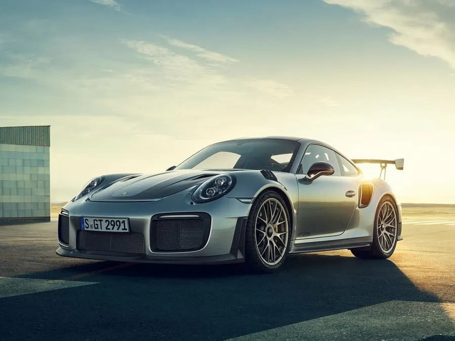 Porsche 911 GT2 — фото модели