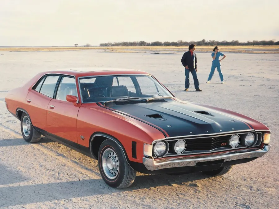 Ford Falcon — фото модели