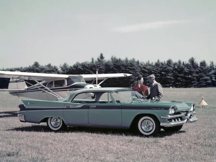 Dodge Custom Royal — фото модели