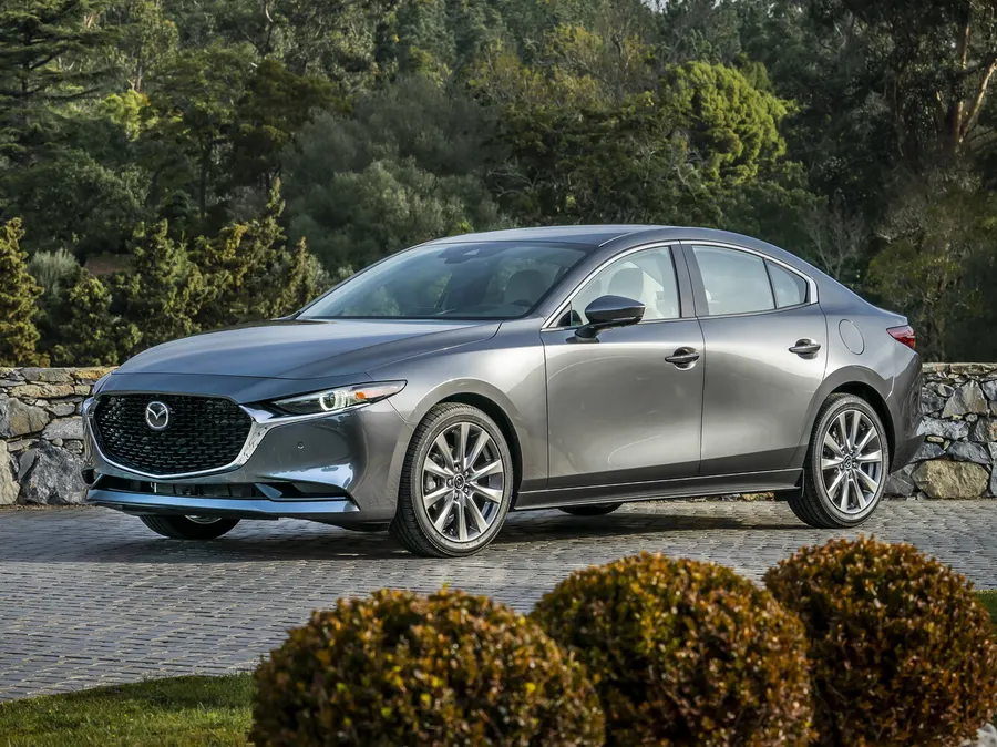 Mazda 3 — фото модели