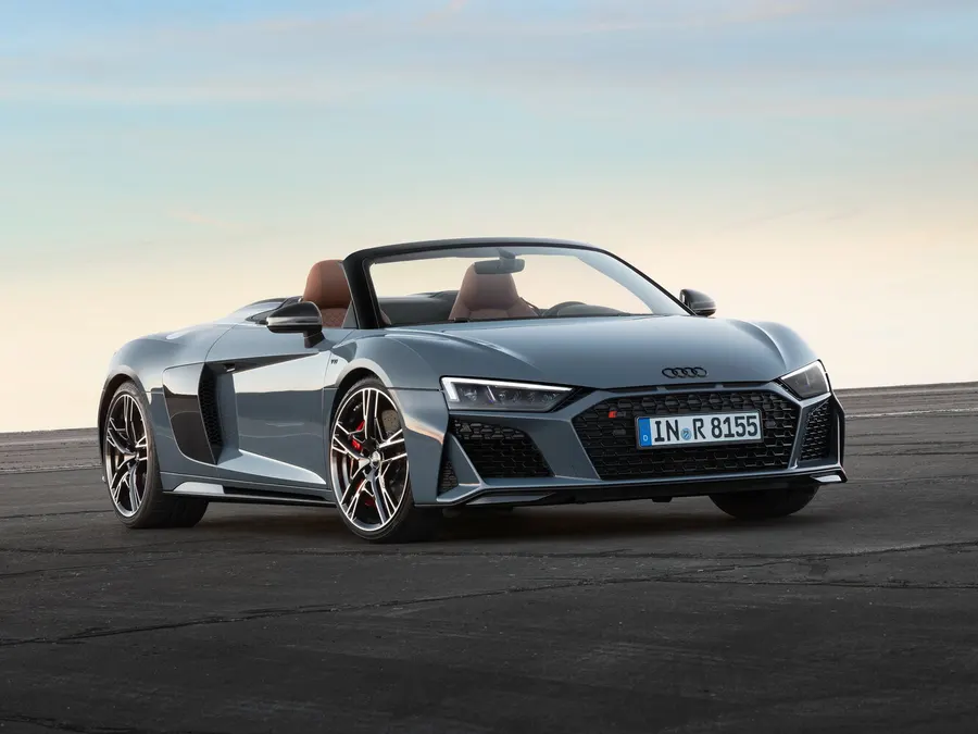 Audi R8 — фото модели