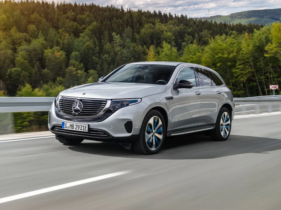 Mercedes-Benz EQC — фото модели