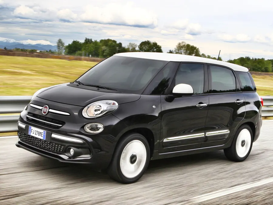 Fiat 500L — фото модели