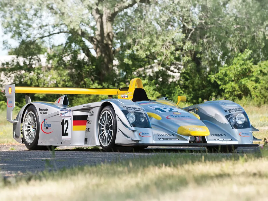 Audi R8 LMP — фото модели