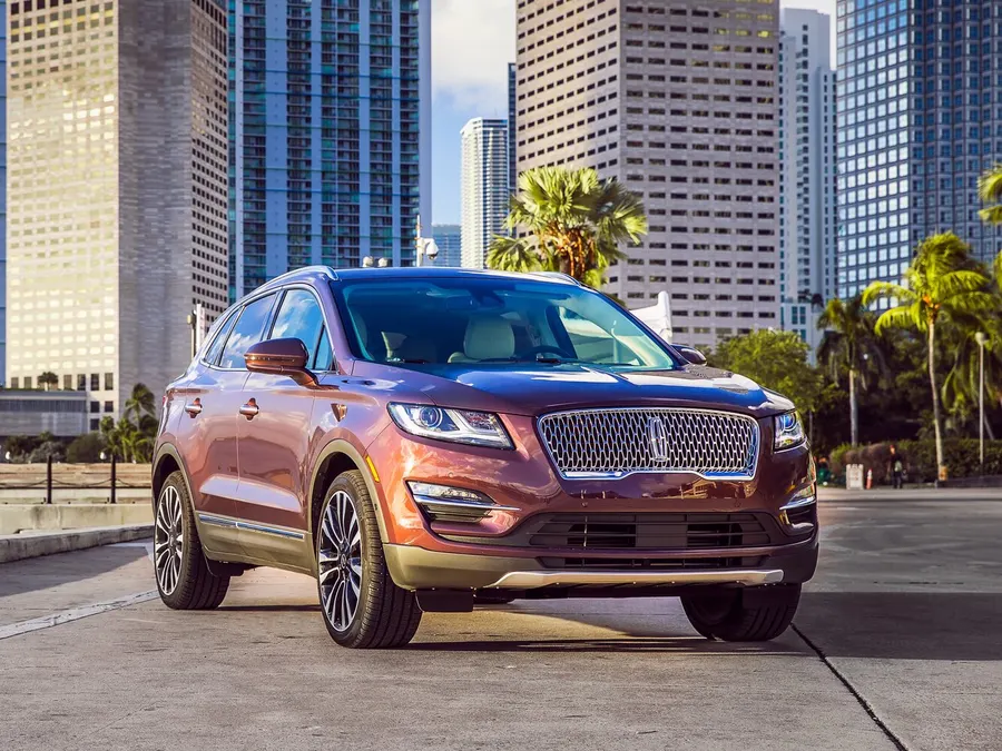 Lincoln MKC — фото модели