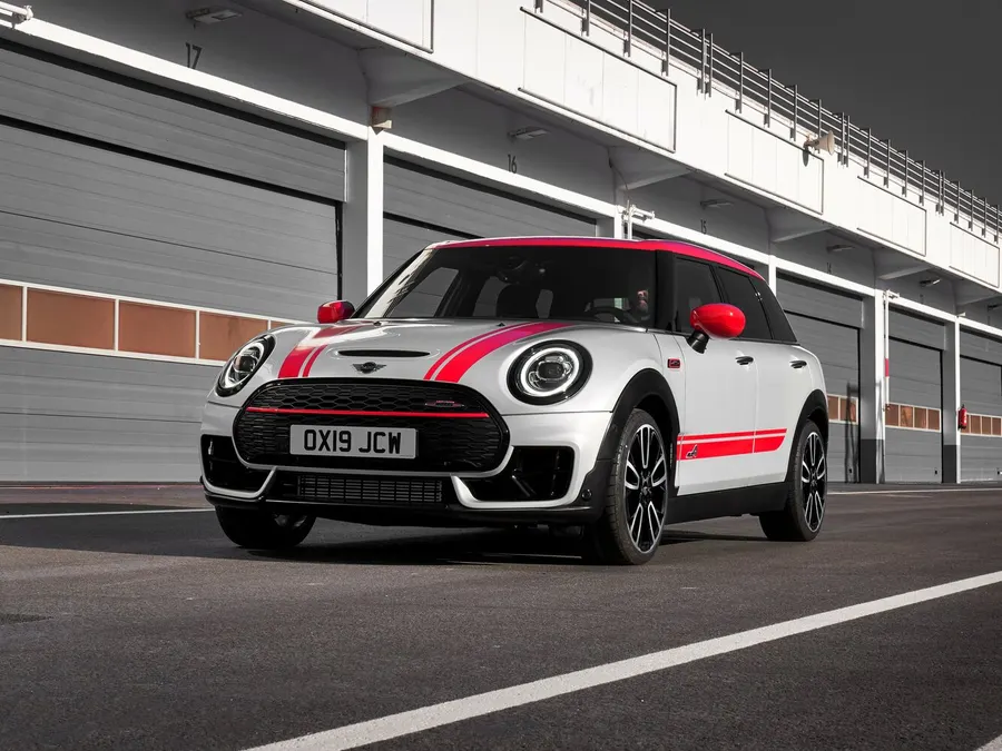Mini Clubman — фото модели