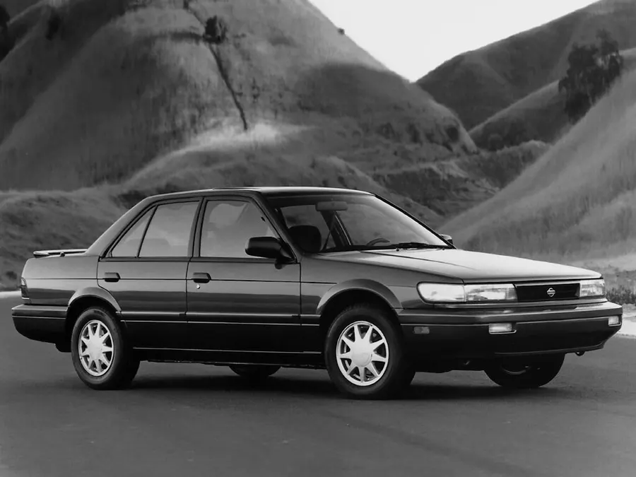 Nissan Stanza — фото модели