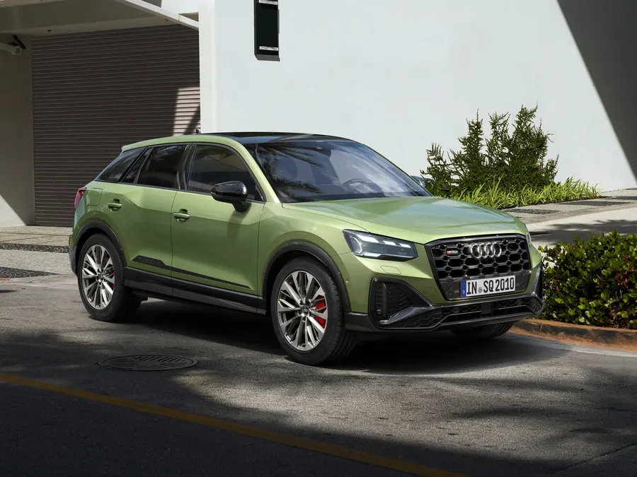 Audi SQ2 — фото модели