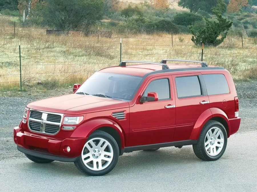 Dodge Nitro — фото модели