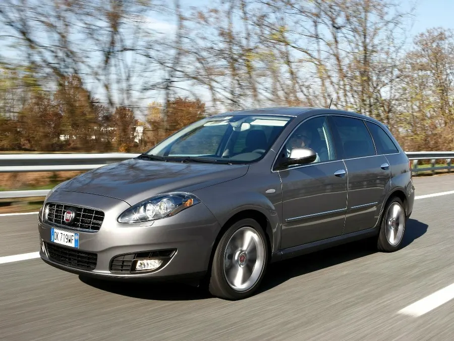 Fiat Croma — фото модели