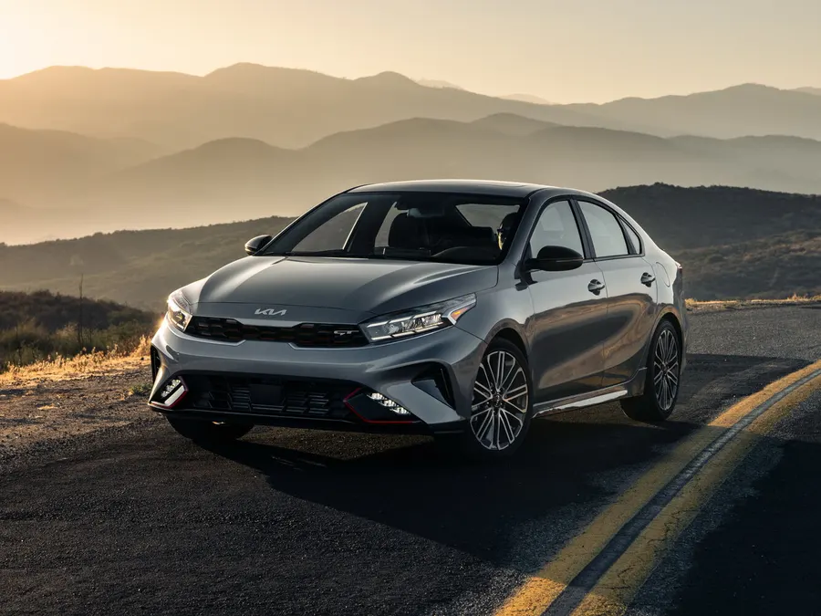 Kia Forte — фото модели