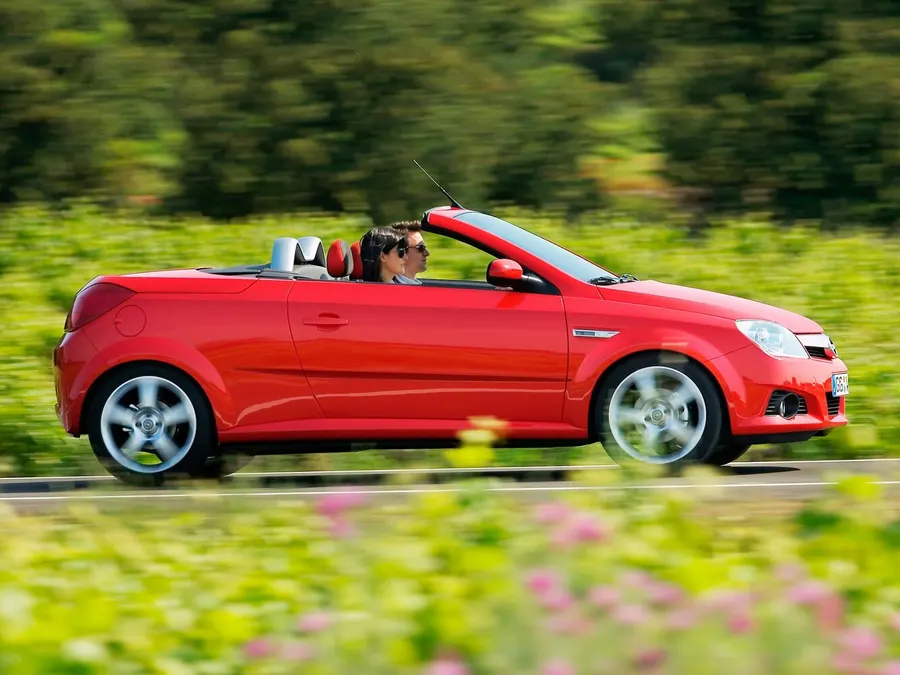 Opel Tigra — фото модели