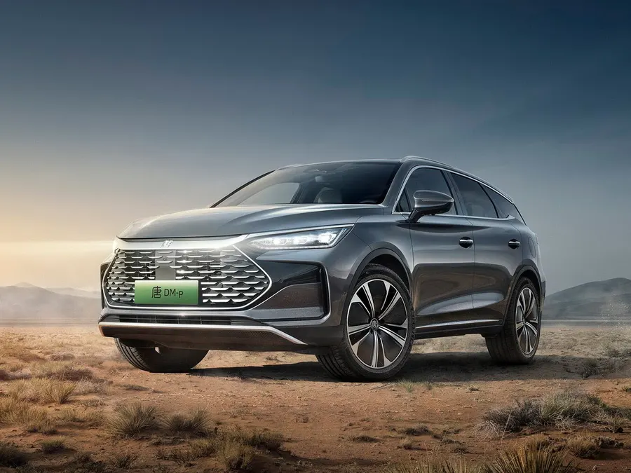 BYD Tang — фото модели