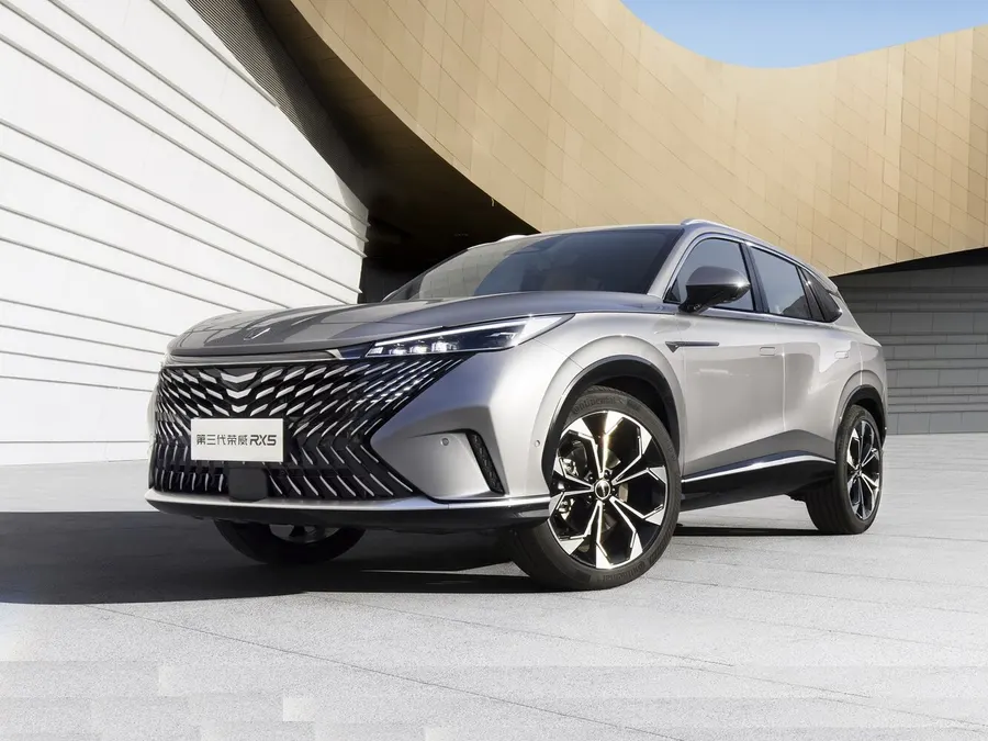 Roewe RX5 — фото модели