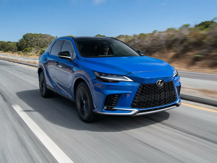 Lexus RX — фото модели