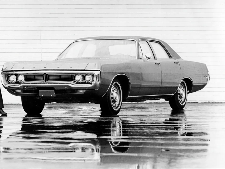 Dodge Polara — фото модели
