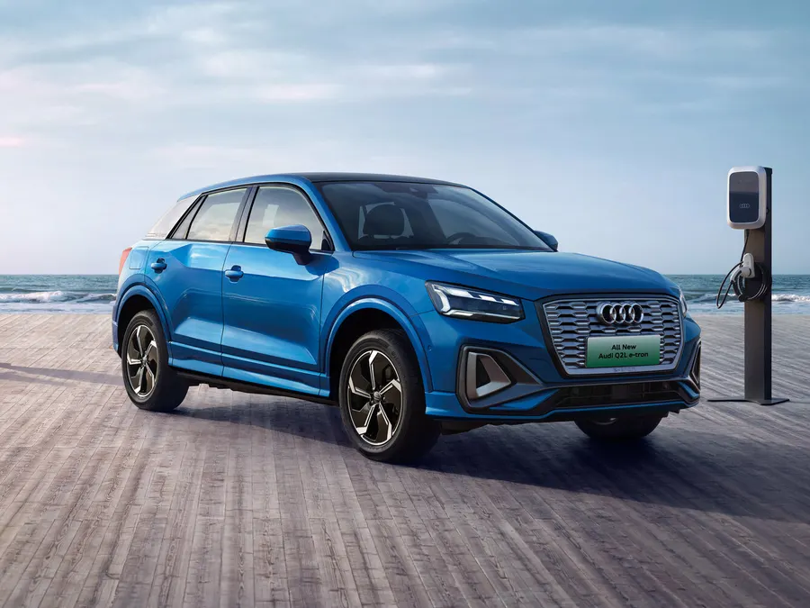 Audi Q2 — фото модели