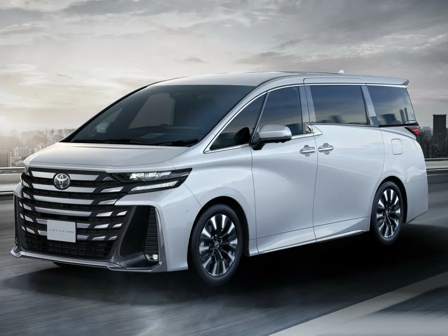 Toyota Vellfire — фото модели