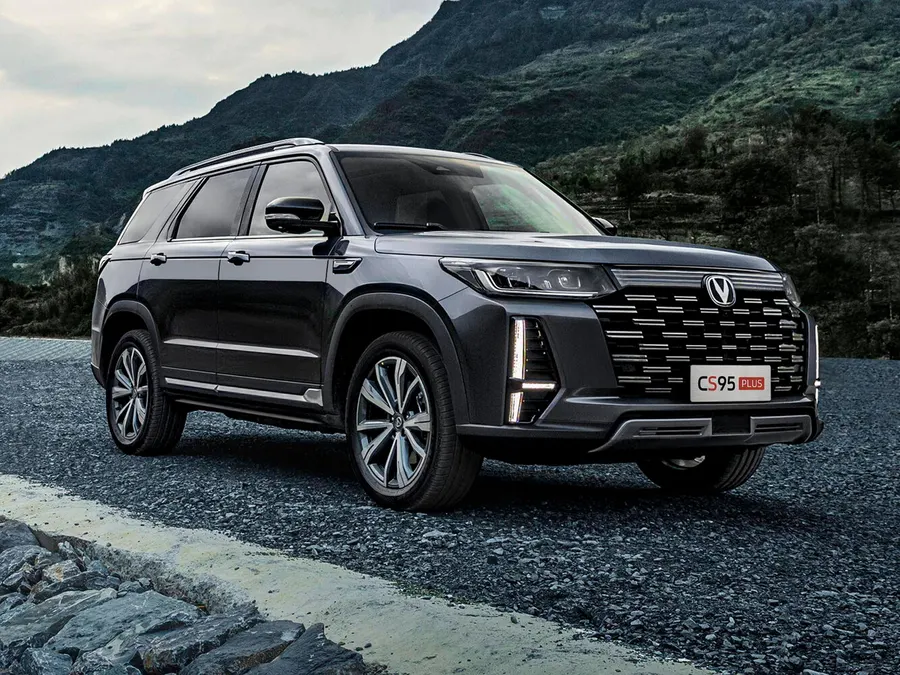 Changan CS95 Plus — фото модели