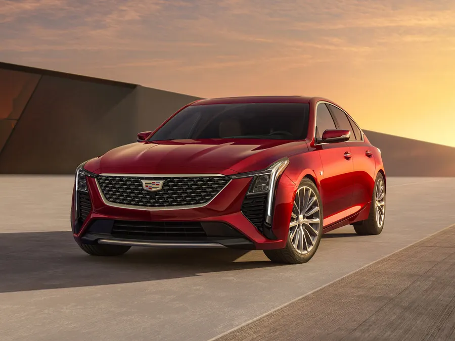 Cadillac CT5 — фото модели