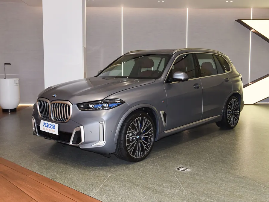 BMW X5 — фото модели