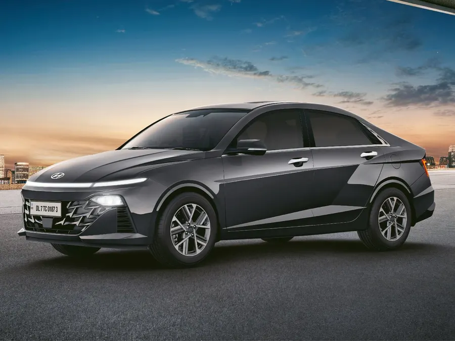 Hyundai Verna — фото модели