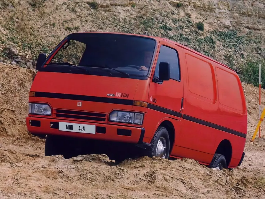 Isuzu Midi — фото модели
