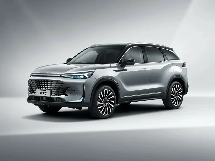 BAIC X7 — фото модели