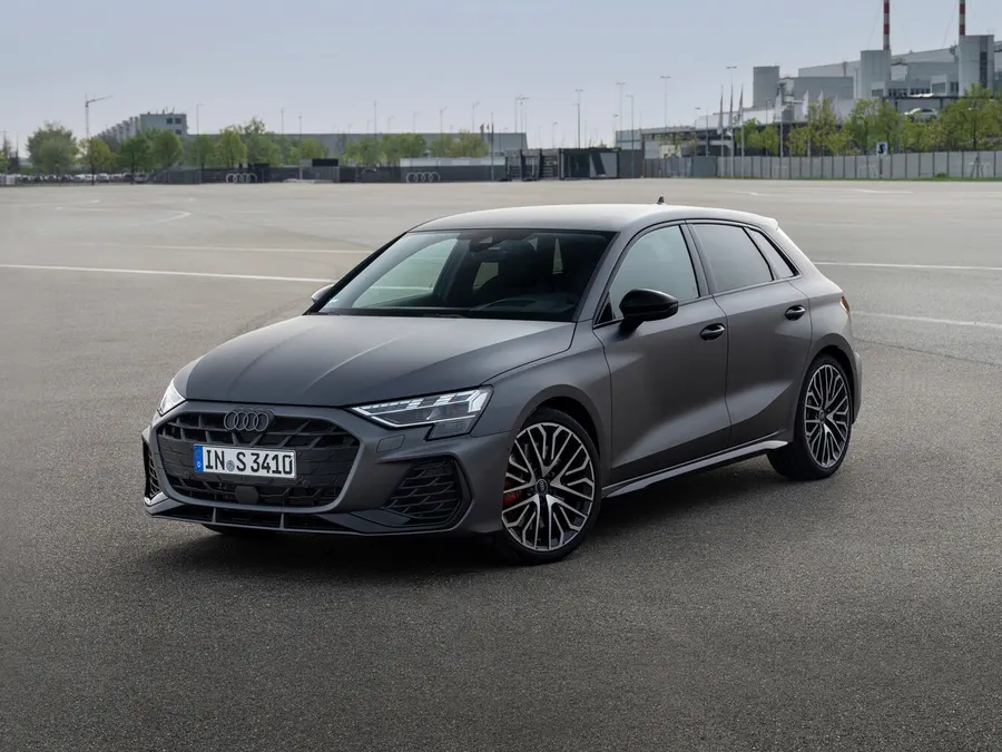 Audi S3 — фото модели