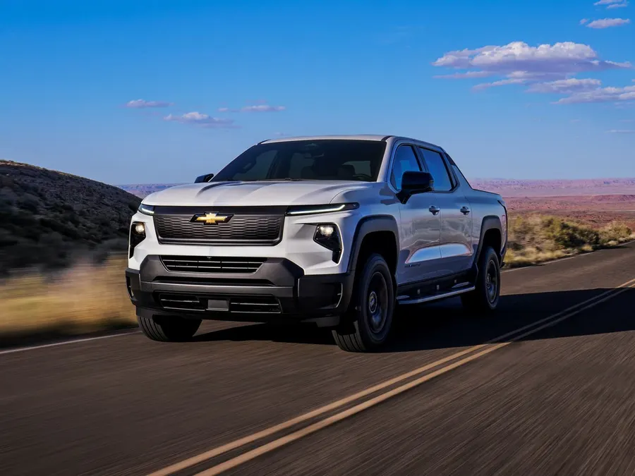 Chevrolet Silverado — фото модели