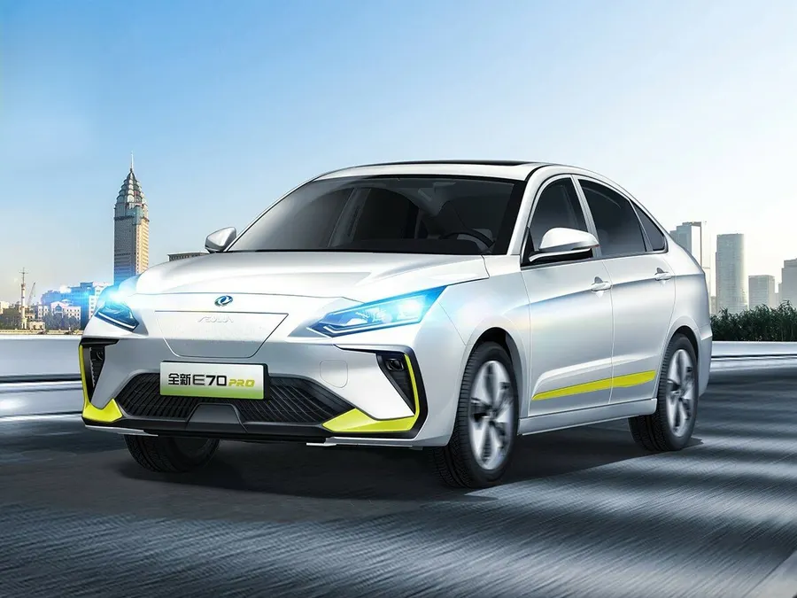 Dongfeng Aeolus E70 — фото модели