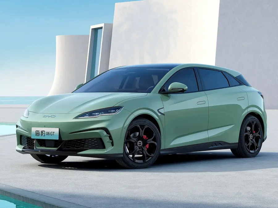 BYD Seal 06 GT — фото модели
