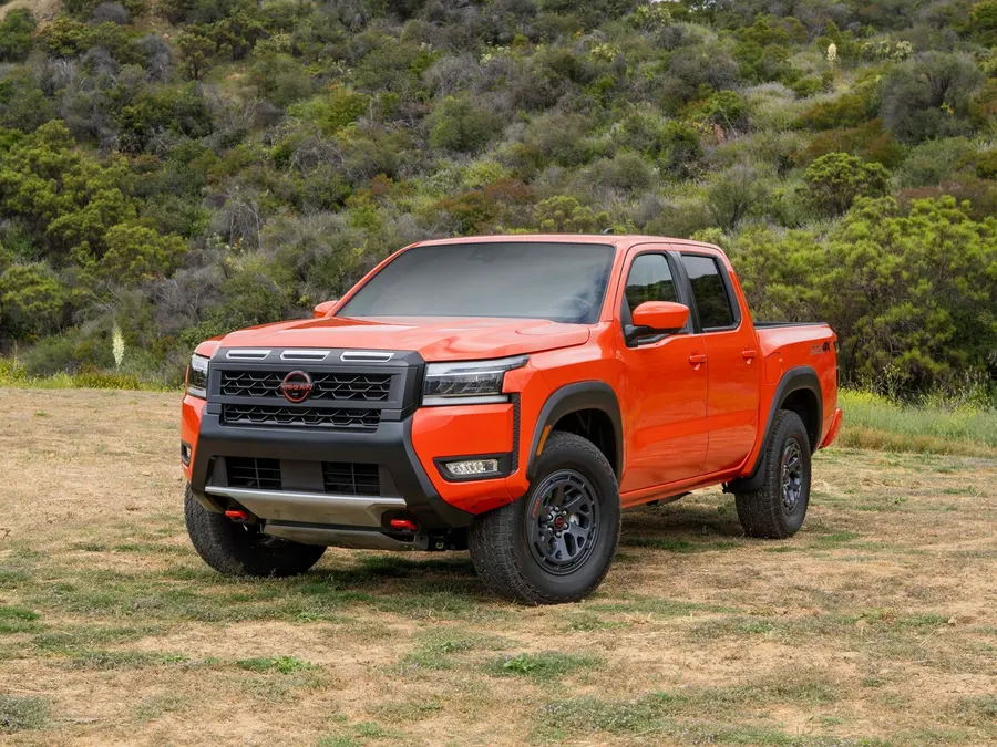 Nissan Frontier — фото модели