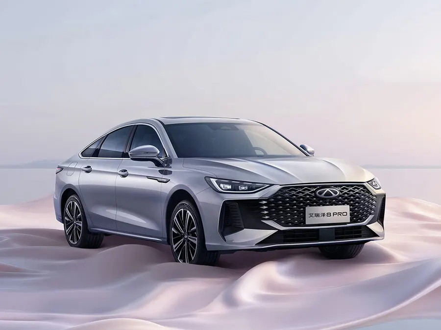 Chery Arrizo 8 Pro — фото модели