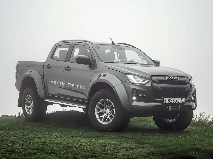 Isuzu D-Max — фото модели