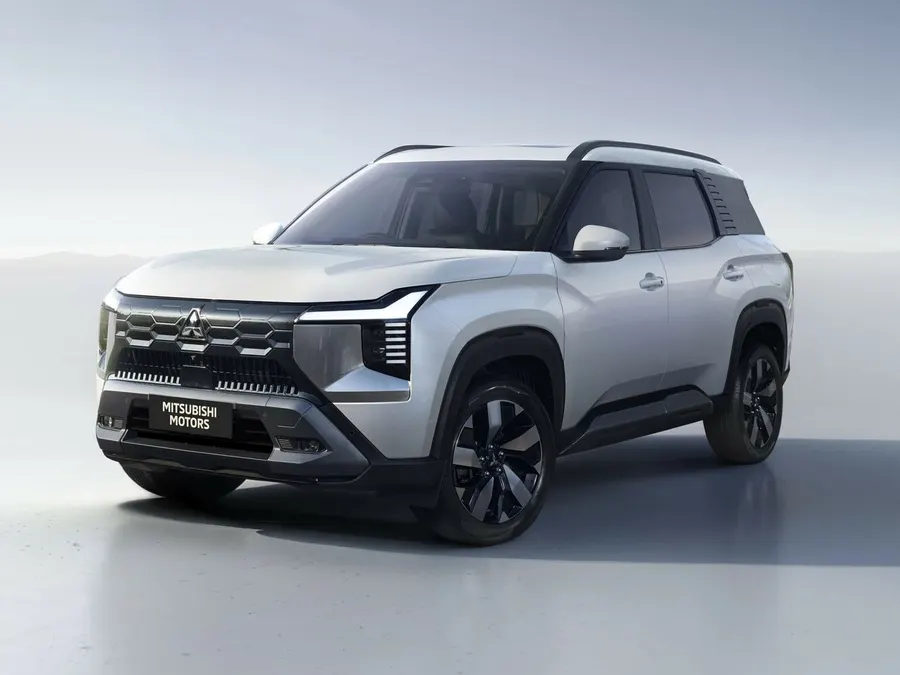 Mitsubishi Destinator — фото модели