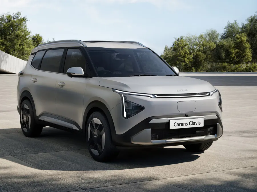 Kia Carens — фото модели