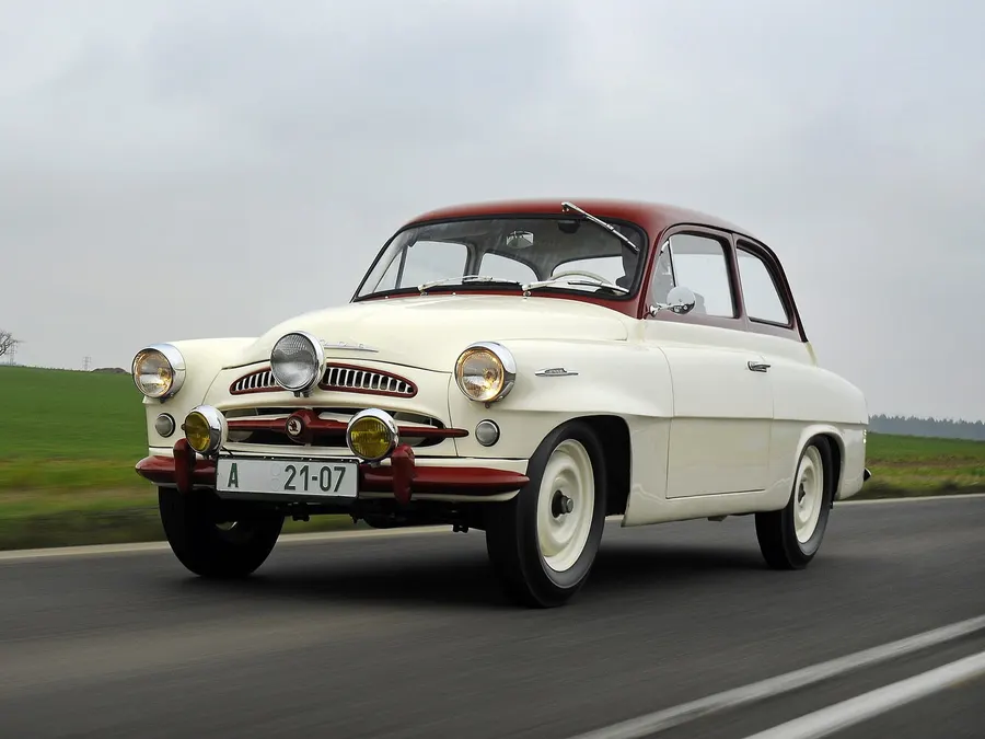 Skoda 445 — фото модели