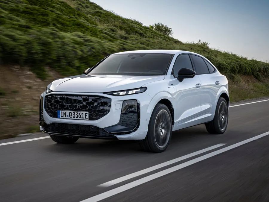 Audi Q3 Sportback — фото модели