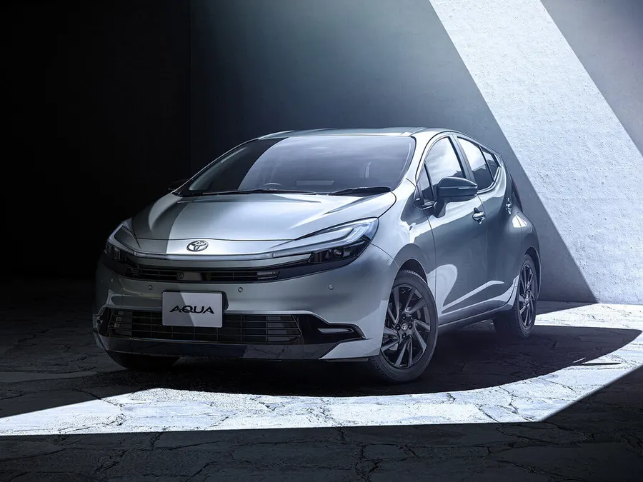 Toyota Aqua — фото модели