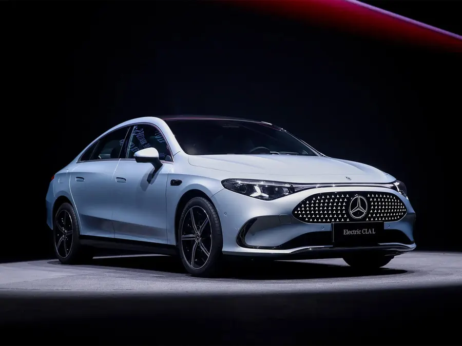 Mercedes-Benz CLA — фото модели