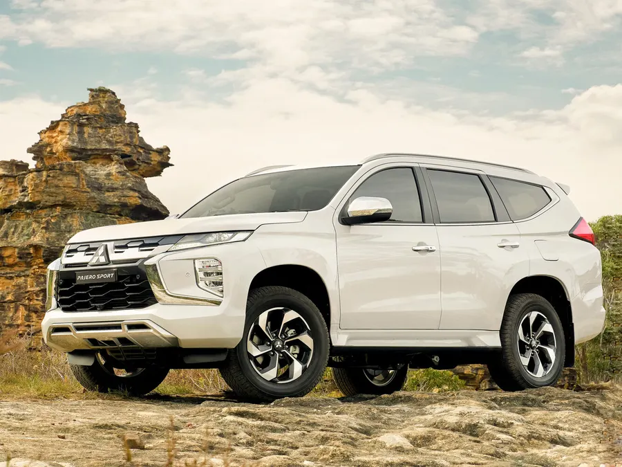 Mitsubishi Pajero Sport — фото модели