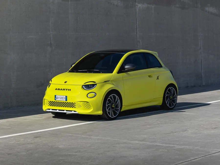 Abarth 500 — фото модели