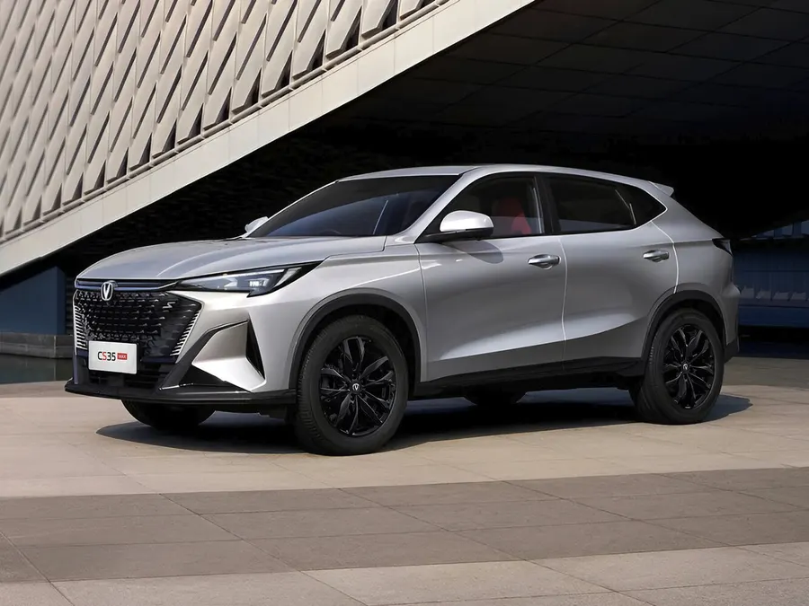 Changan CS35 Max — фото модели